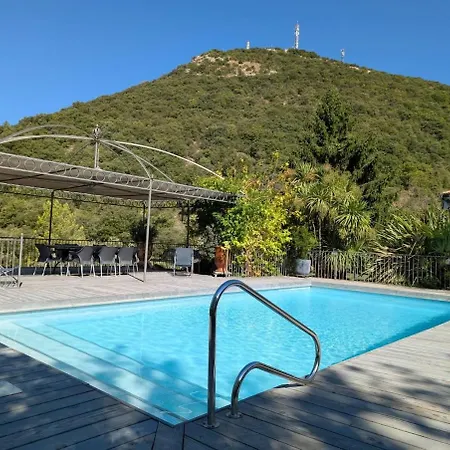 De Luxe Avec Piscine Et Vue Sur Les Cevennes Vila