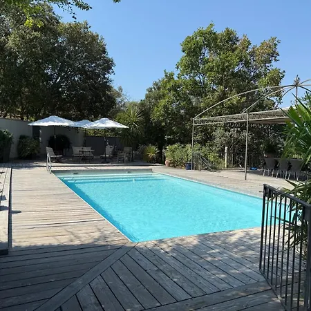 빌라 De Luxe Avec Piscine Et Vue Sur Les Cevennes Saint-Brès