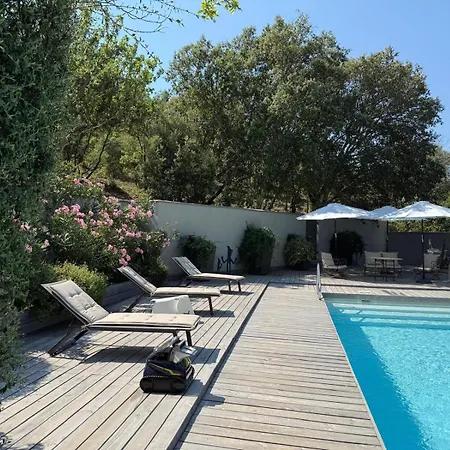 De Luxe Avec Piscine Et Vue Sur Les Cevennes *